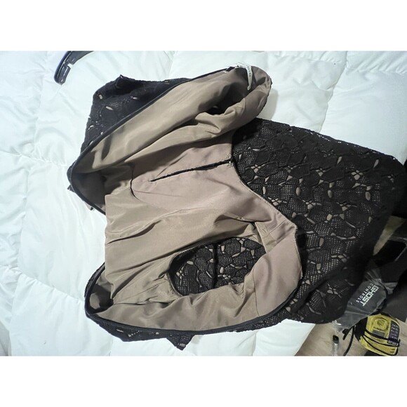 Diane von Furstenberg Black Delian Pebble Lace Peplum Dress Size 10 Part time - Picture 4 of 14